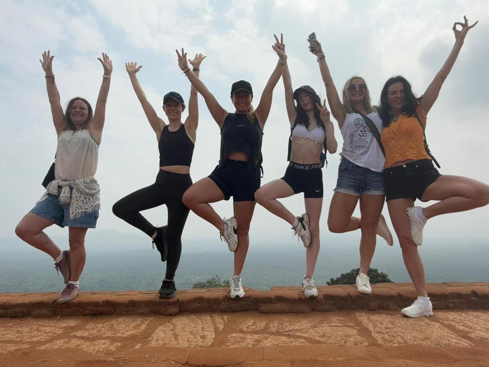 Lotus Villa Kandy ペラデニヤ エクステリア 写真