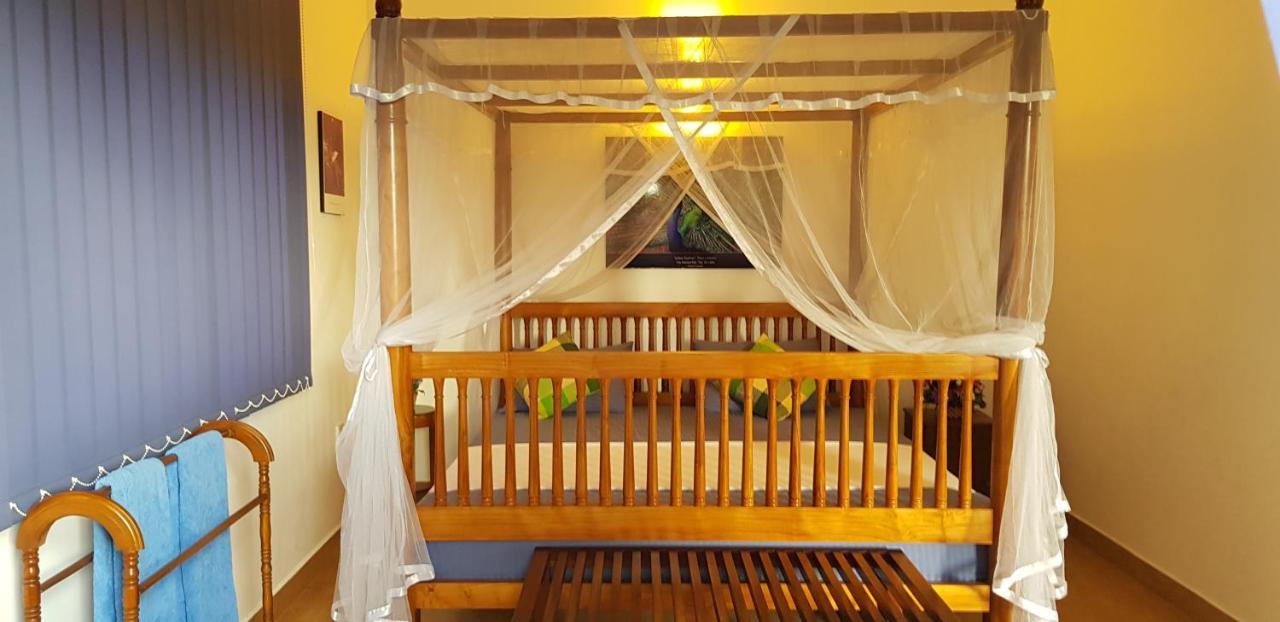 Lotus Villa Kandy ペラデニヤ エクステリア 写真